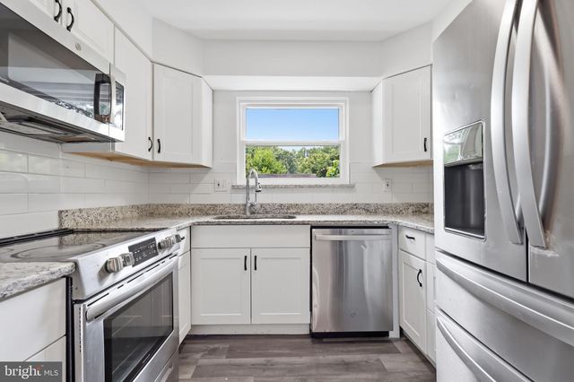 2231 MALTESE CT, Bensalem, PA 19020