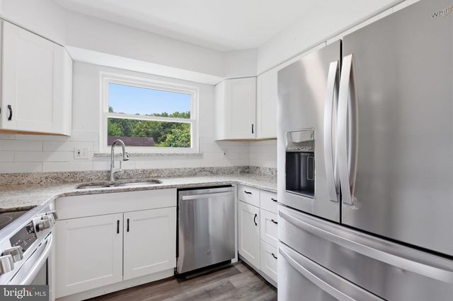 2231 MALTESE CT, Bensalem, PA 19020
