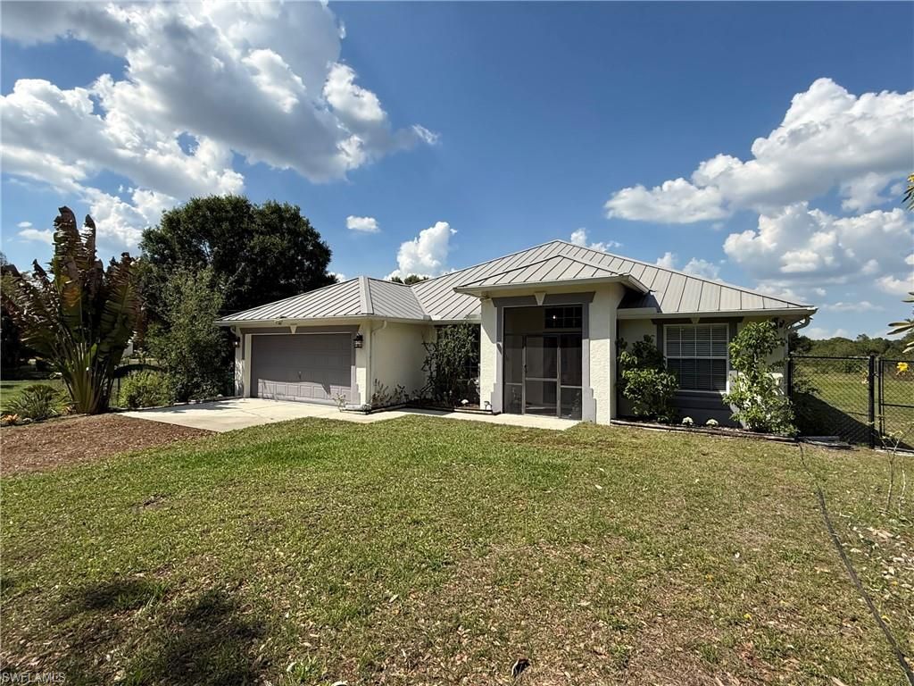 4665 47th AVE NE, NAPLES, FL 34120 — photo 2