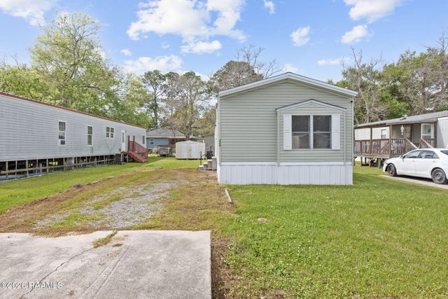 226 Blanco Drive, Youngsville, LA 70592