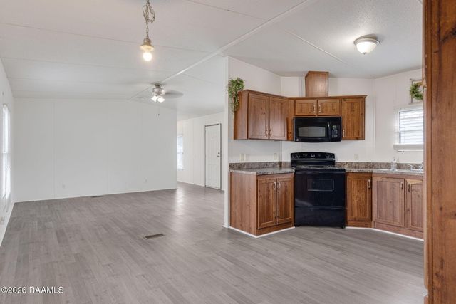 226 Blanco Drive, Youngsville, LA 70592