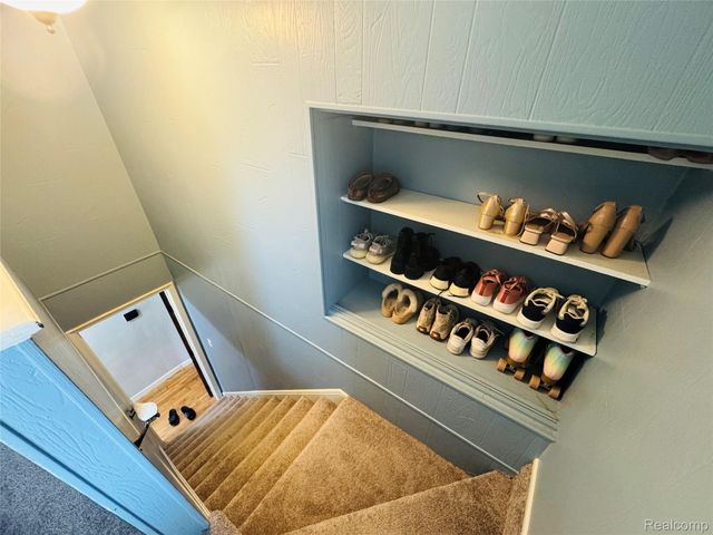 25641 Chalmers Street, Roseville, MI 48066