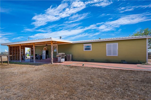 200 W County Road 418, Premont, TX 78375