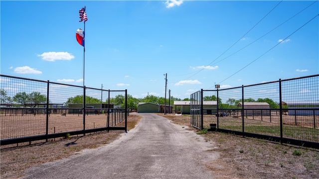 200 W County Road 418, Premont, TX 78375