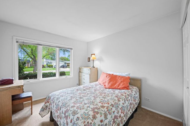 107 E Home Avenue, Palatine, IL 60067