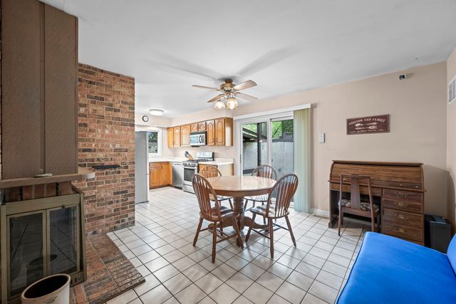 107 E Home Avenue, Palatine, IL 60067