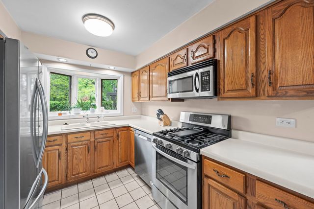 107 E Home Avenue, Palatine, IL 60067