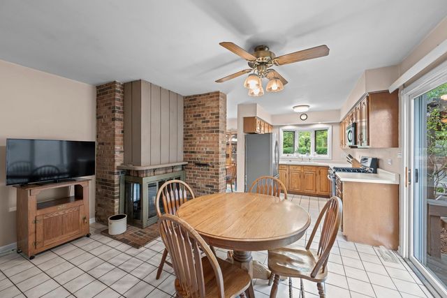 107 E Home Avenue, Palatine, IL 60067