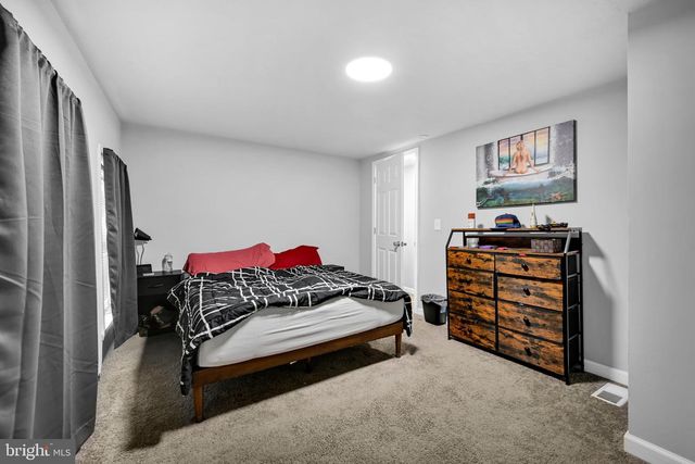 1605 CENTER ST, Lebanon, PA 17042