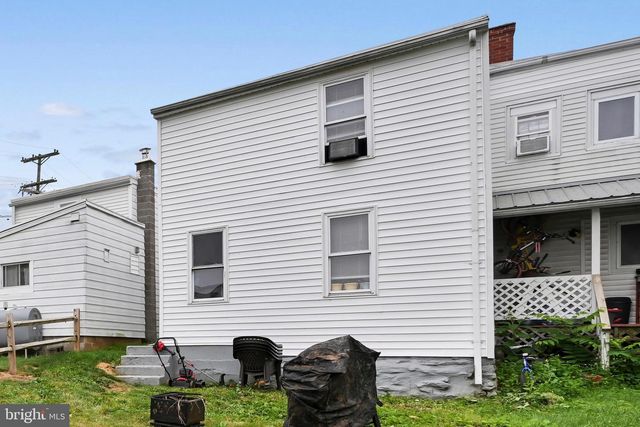 1605 CENTER ST, Lebanon, PA 17042
