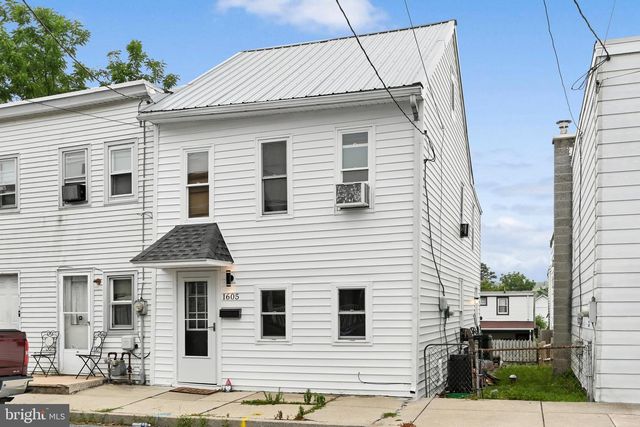 1605 CENTER ST, Lebanon, PA 17042