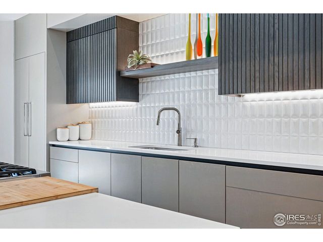 6923 Hunter Pl, Boulder, CO 80301