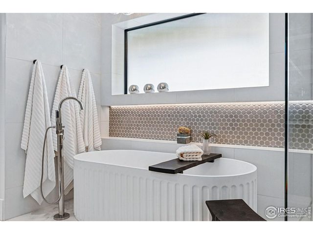 6923 Hunter Pl, Boulder, CO 80301