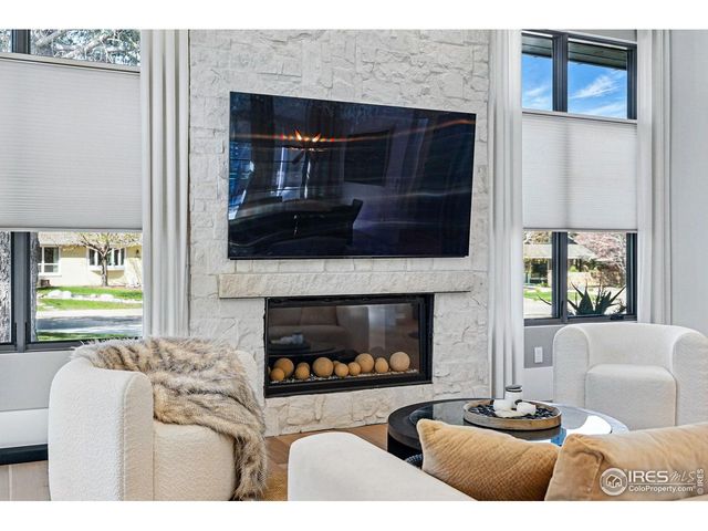 6923 Hunter Pl, Boulder, CO 80301