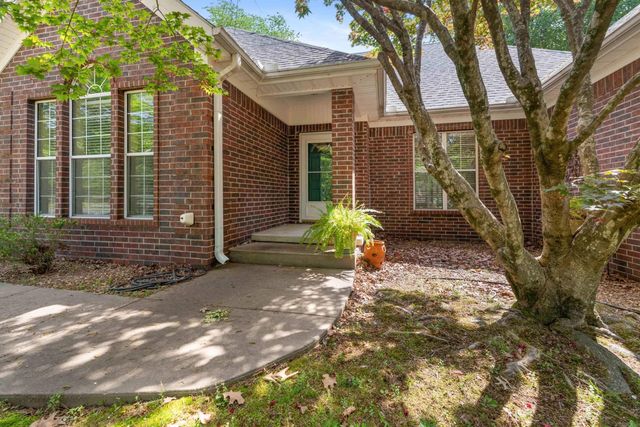 2 Plantation Drive East, Heber Springs, AR 72543