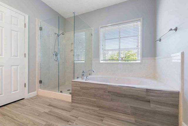 2 Plantation Drive East, Heber Springs, AR 72543