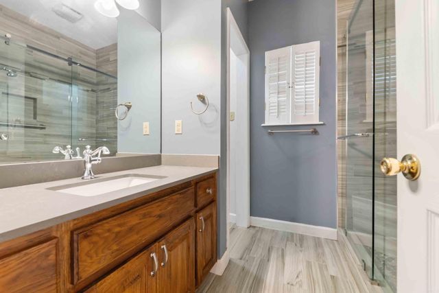2 Plantation Drive East, Heber Springs, AR 72543