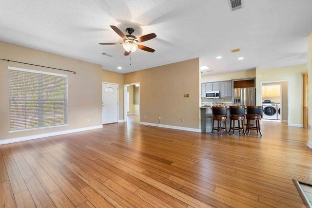 2 Plantation Drive East, Heber Springs, AR 72543
