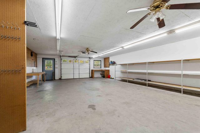 2 Plantation Drive East, Heber Springs, AR 72543