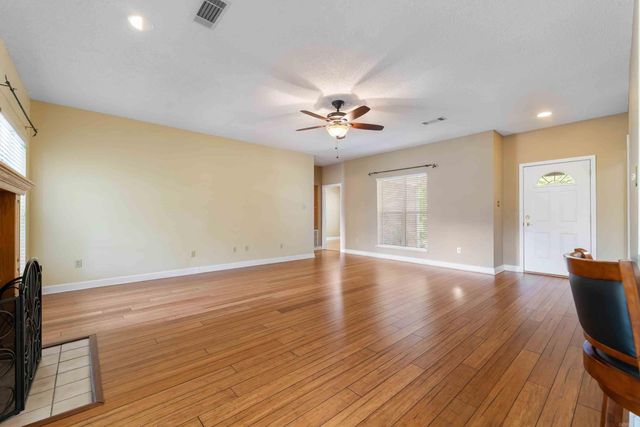 2 Plantation Drive East, Heber Springs, AR 72543