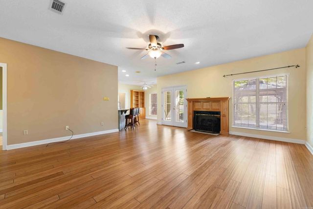 2 Plantation Drive East, Heber Springs, AR 72543