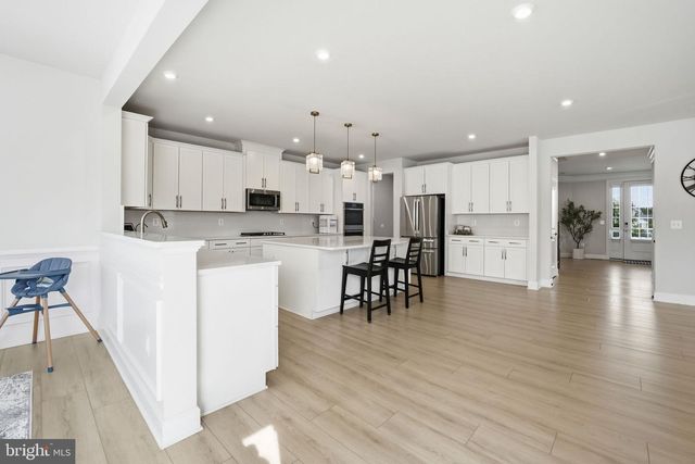 320 PEPPERIDGE DR, Stafford, VA 22554
