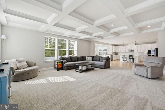 320 PEPPERIDGE DR, Stafford, VA 22554