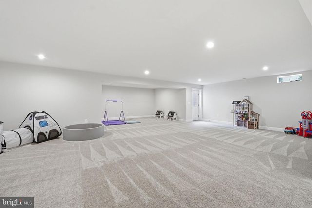 320 PEPPERIDGE DR, Stafford, VA 22554