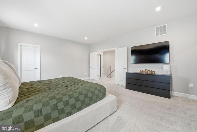 320 PEPPERIDGE DR, Stafford, VA 22554