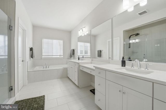 320 PEPPERIDGE DR, Stafford, VA 22554