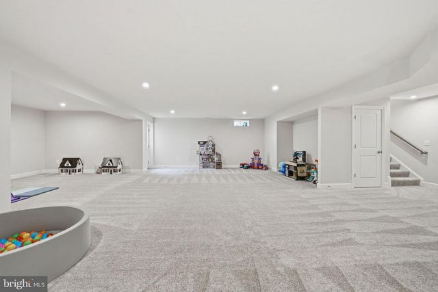 320 PEPPERIDGE DR, Stafford, VA 22554