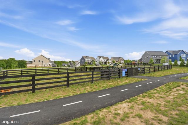 320 PEPPERIDGE DR, Stafford, VA 22554