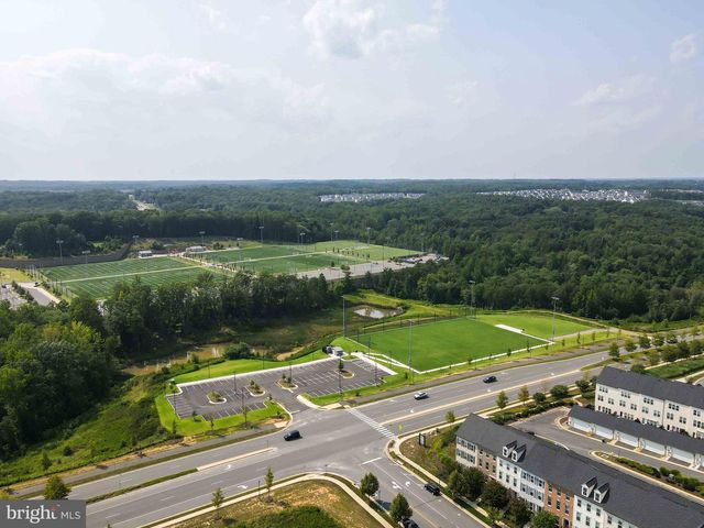 320 PEPPERIDGE DR, Stafford, VA 22554