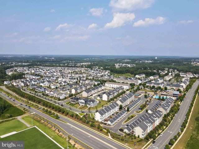 320 PEPPERIDGE DR, Stafford, VA 22554