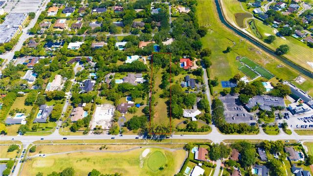 9840 SW 104th St, Miami, FL 33176
