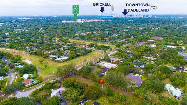 9840 SW 104th St, Miami, FL 33176