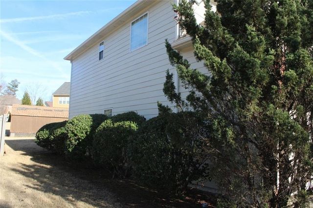 951 Rock Elm Drive, Auburn, GA 30011