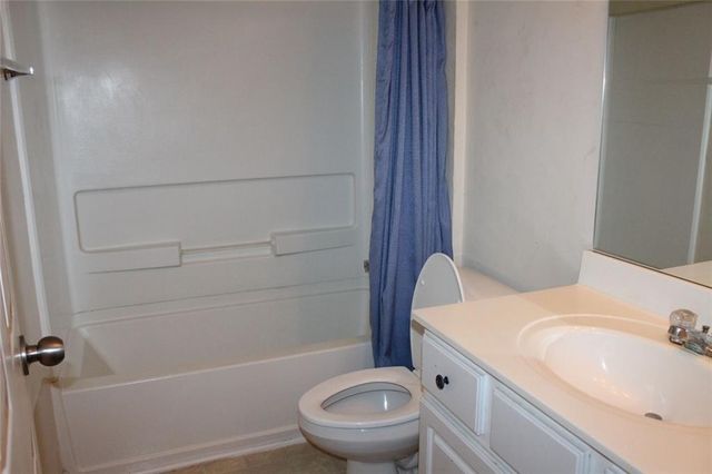 951 Rock Elm Drive, Auburn, GA 30011