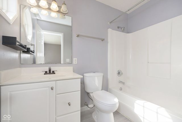 14968 Mia Drive, Carmel, IN 46033