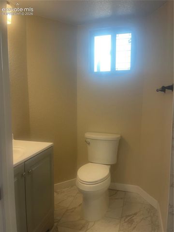 2402 W Uintah Street, Colorado Springs, CO 80904