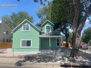 2402 W Uintah Street, Colorado Springs, CO 80904