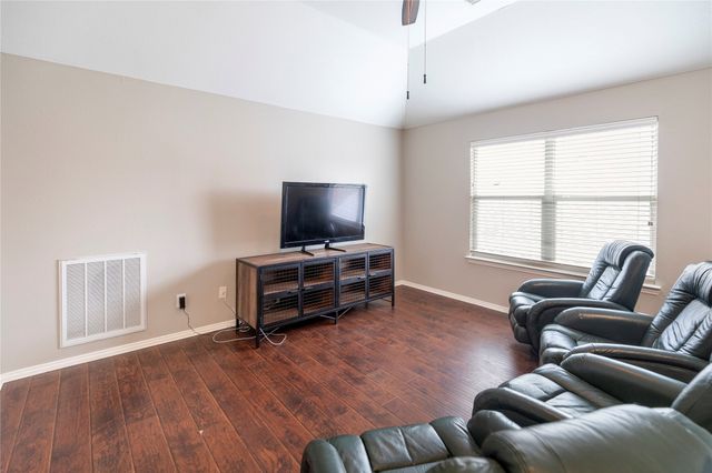 12348 Macaroon Lane, Fort Worth, TX 76244