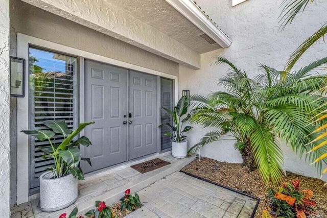 11839 PEBBLEWOOD Drive, Wellington, FL 33414