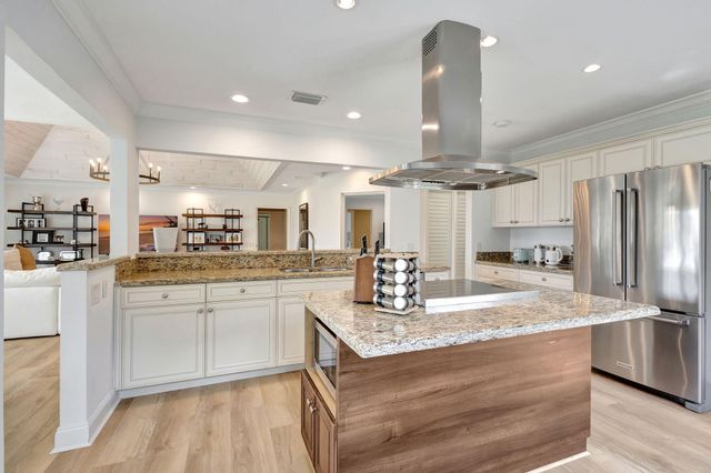 11839 PEBBLEWOOD Drive, Wellington, FL 33414