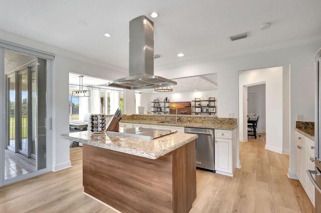11839 PEBBLEWOOD Drive, Wellington, FL 33414