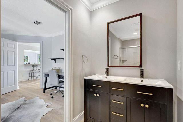 11839 PEBBLEWOOD Drive, Wellington, FL 33414