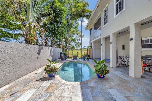 11839 PEBBLEWOOD Drive, Wellington, FL 33414