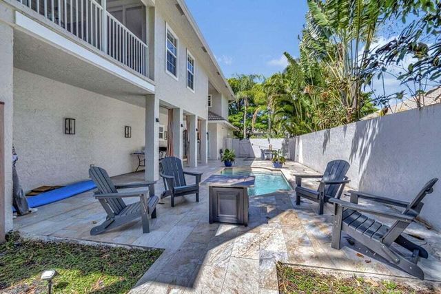 11839 PEBBLEWOOD Drive, Wellington, FL 33414