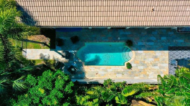 11839 PEBBLEWOOD Drive, Wellington, FL 33414