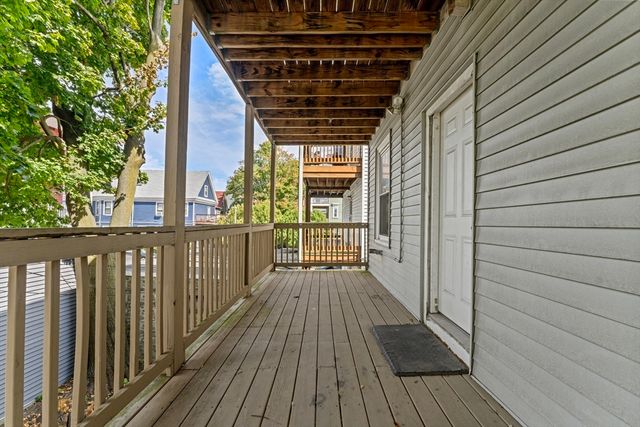 762 Columbia 2, Boston, MA 02125